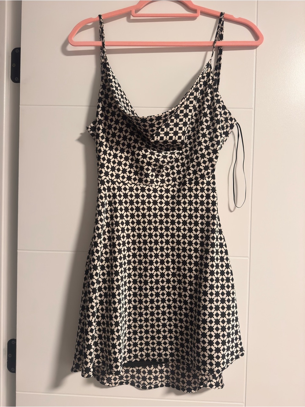 Le Lis Black & Cream Geometric Cowl Mini Dress
